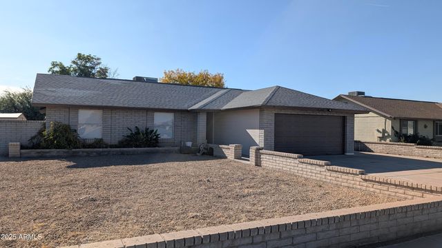 8425 W ALICE Avenue, Peoria, AZ 85345
