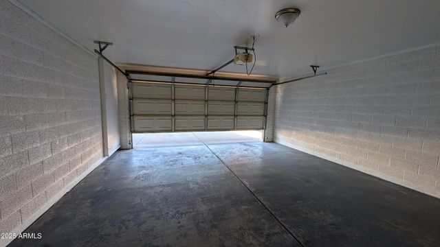 8425 W ALICE Avenue, Peoria, AZ 85345