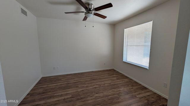 8425 W ALICE Avenue, Peoria, AZ 85345