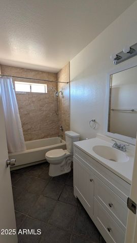 8425 W ALICE Avenue, Peoria, AZ 85345