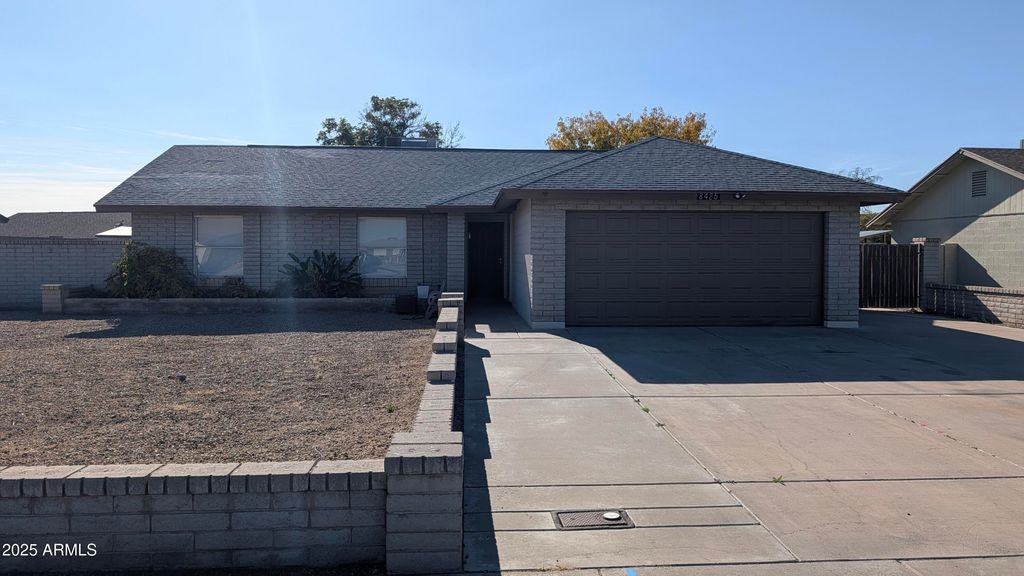 8425 W ALICE Avenue, Peoria, AZ 85345