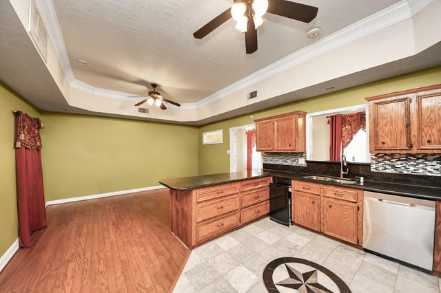 2109 County Road 2274, Cleveland, TX 77327
