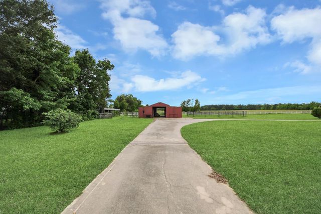 2109 County Road 2274, Cleveland, TX 77327