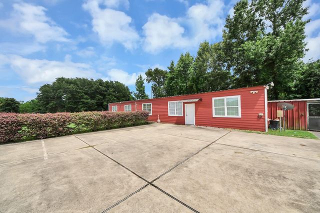 2109 County Road 2274, Cleveland, TX 77327