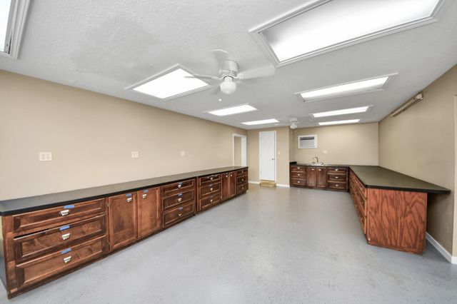 2109 County Road 2274, Cleveland, TX 77327