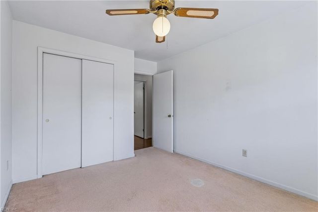 122 Tabb LN, Yorktown, VA 23693