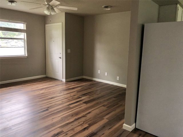 419 Cleveland Street A, Springdale, AR 72764
