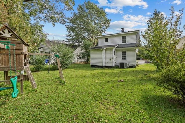 203 Saint James AVE, Suffolk, VA 23434