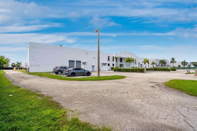 12800 NW 38th Ave, Opa-locka, FL 33054