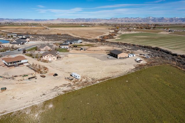 1322 Gold Lake Drive, Loma, CO 81524