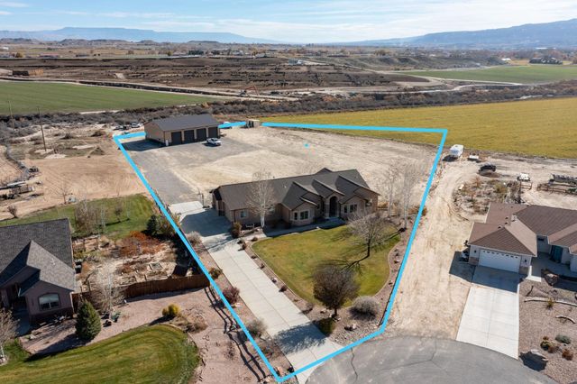 1322 Gold Lake Drive, Loma, CO 81524