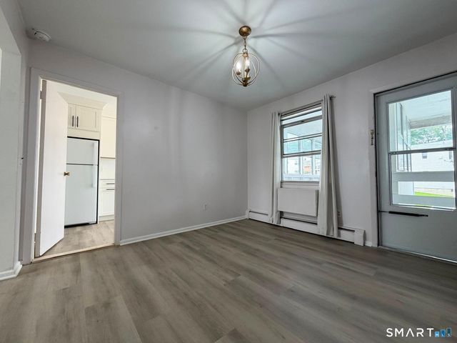 18 Fairview Drive 3, Danbury, CT 06810