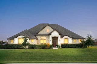 710 Nighthorse Circle, Waxahachie, TX 75165