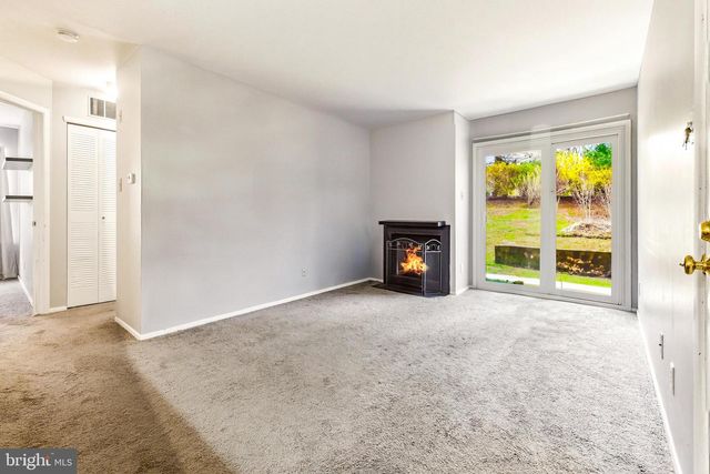 445 DURHAM CT, West Deptford, NJ 08051