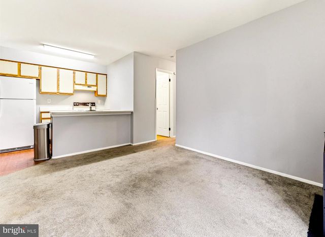 445 DURHAM CT, West Deptford, NJ 08051