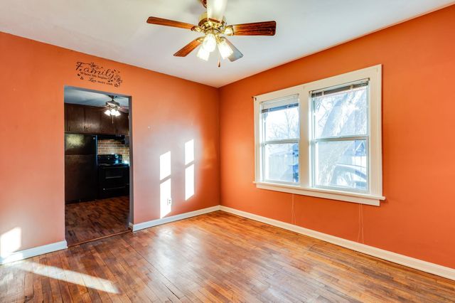 1906 S Waco Ave, Wichita, KS 67213