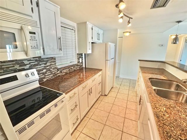 464 N PAULA DRIVE 115, Dunedin, FL 34698