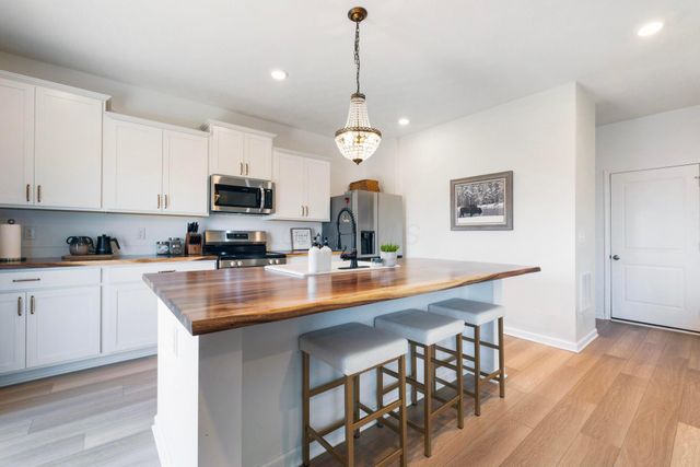 495 Wingate Place N, Mount Sterling, OH 43143