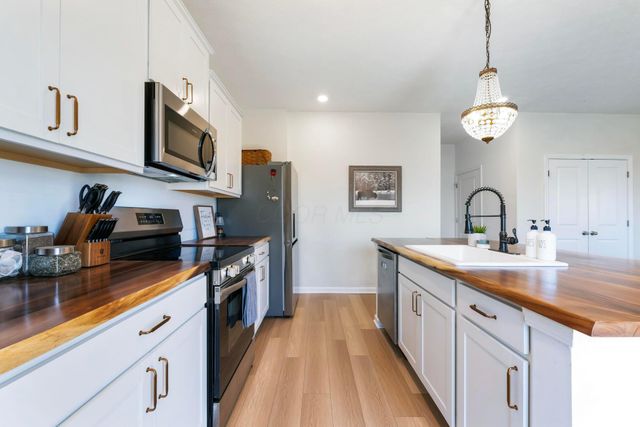 495 Wingate Place N, Mount Sterling, OH 43143