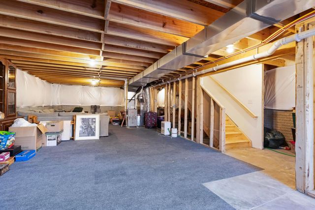 495 Wingate Place N, Mount Sterling, OH 43143