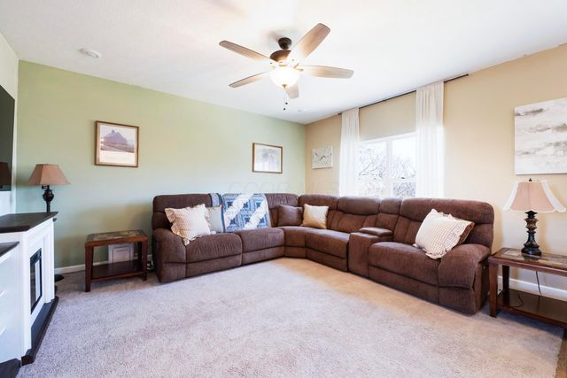 495 Wingate Place N, Mount Sterling, OH 43143