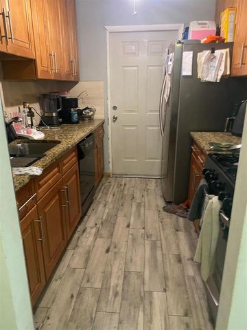225 SW 7th Street 101, Boca Raton, FL 33432