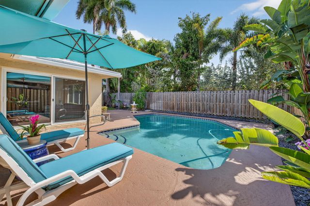 2300 NE 16th Avenue, Wilton Manors, FL 33305