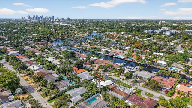 2300 NE 16th Avenue, Wilton Manors, FL 33305