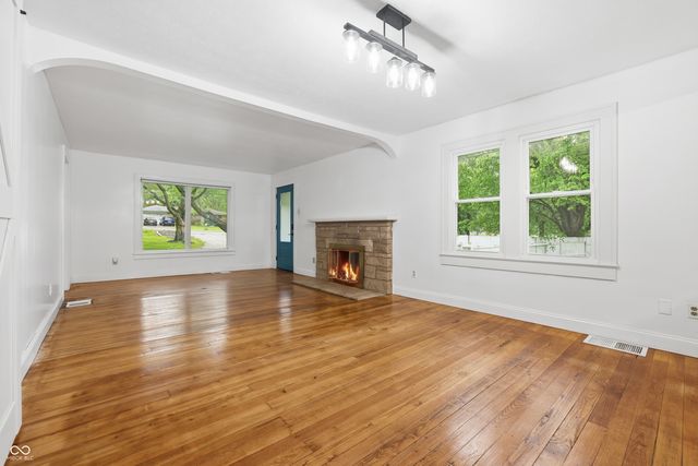 8520 Morgantown Road, Indianapolis, IN 46217