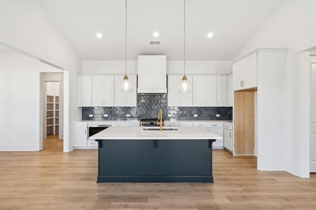 827 Gentle Breeze Drive, Summerville, SC 29486