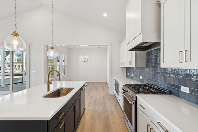 827 Gentle Breeze Drive, Summerville, SC 29486