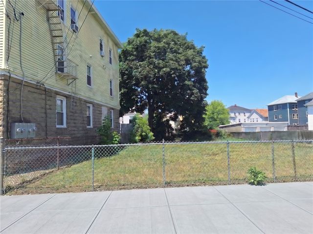 18 Magnolia Street, Pawtucket, RI 02860