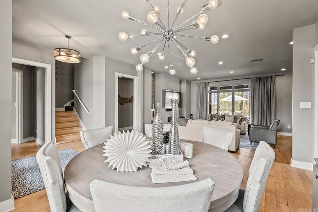 208 Lake Valley Drive, Maumelle, AR 72113