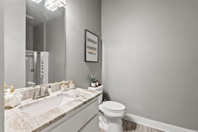 208 Lake Valley Drive, Maumelle, AR 72113