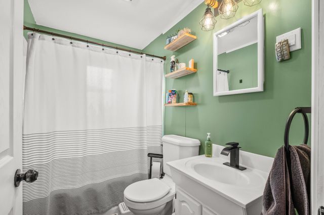 17 N Wenrick Street 17 N Wenrick Street, Covington, OH 45318
