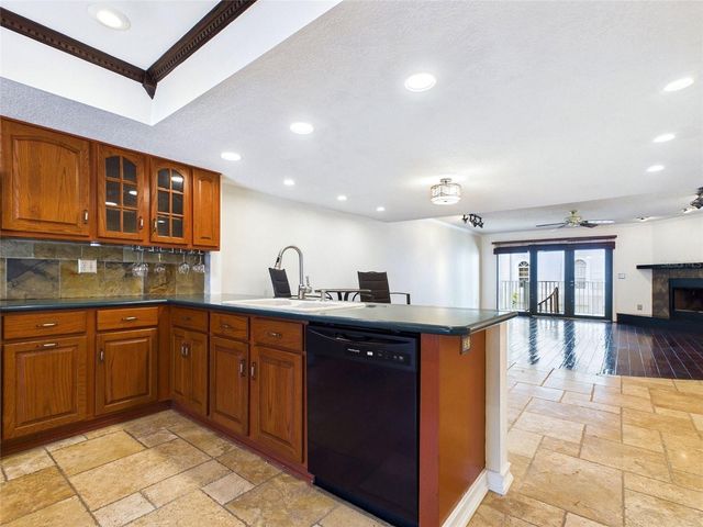 745 PINELLAS BAYWAY S 202, Tierra Verde, FL 33715