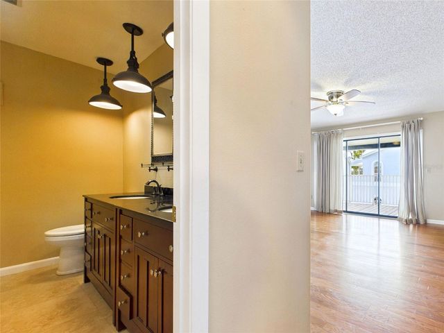 745 PINELLAS BAYWAY S 202, Tierra Verde, FL 33715