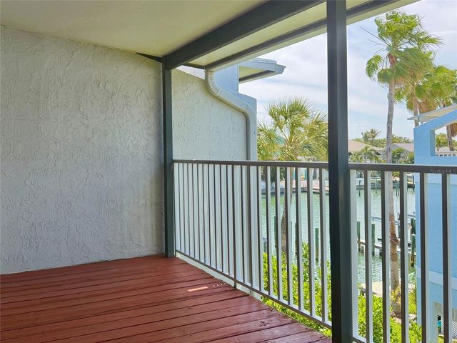 745 PINELLAS BAYWAY S 202, Tierra Verde, FL 33715