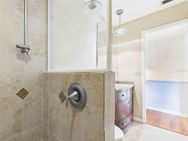 745 PINELLAS BAYWAY S 202, Tierra Verde, FL 33715