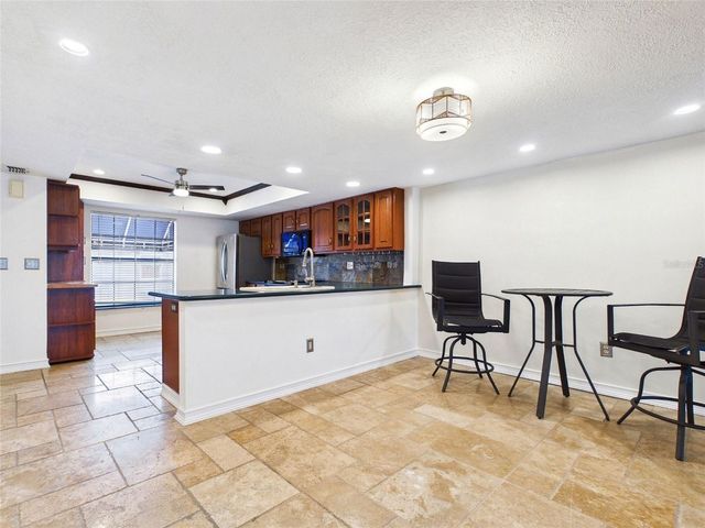 745 PINELLAS BAYWAY S 202, Tierra Verde, FL 33715