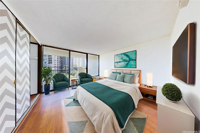 98-500 Koauka Loop 7M, Aiea, HI 96701