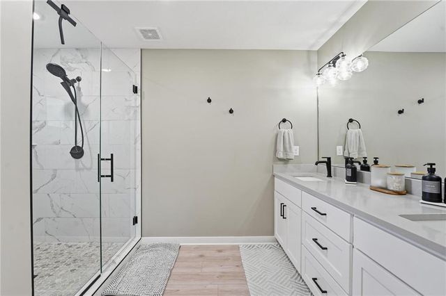 1303 Larson Avenue, Warrensburg, MO 64093