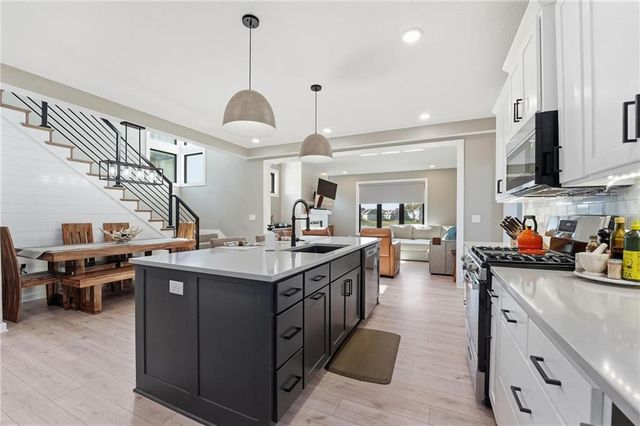 1303 Larson Avenue, Warrensburg, MO 64093