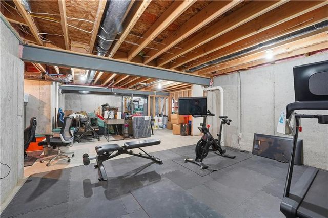 1303 Larson Avenue, Warrensburg, MO 64093