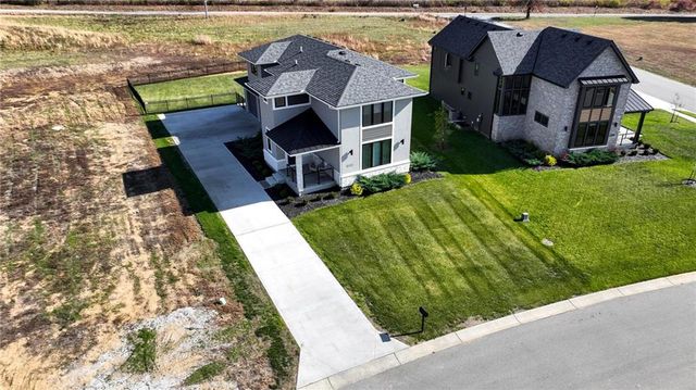 1303 Larson Avenue, Warrensburg, MO 64093