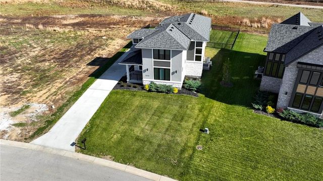 1303 Larson Avenue, Warrensburg, MO 64093