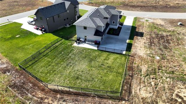 1303 Larson Avenue, Warrensburg, MO 64093