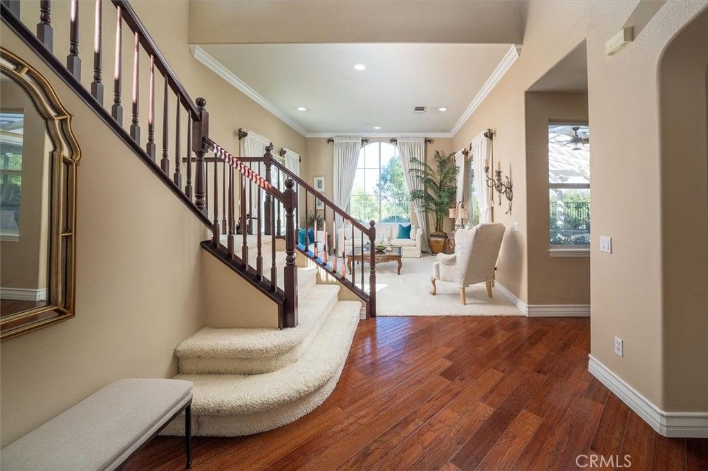 25337 Los Arqueros Drive, Valencia, CA 91381 — photo 4