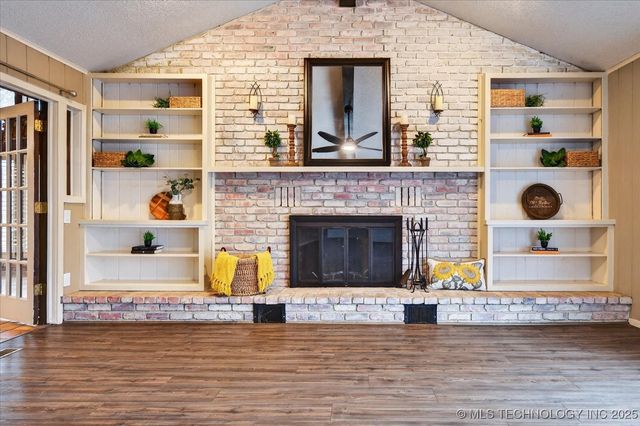 2318 Dorchester Drive, Bartlesville, OK 74006