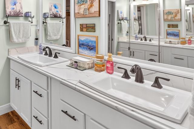 21 NE Wedgewood Lane, Fort Walton Beach, FL 32547